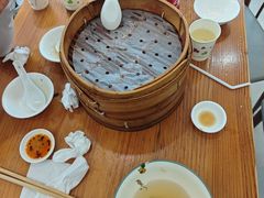 -颐缘居·南翔小笼馆
