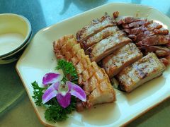 -正宗鸡饭粤香酒家(朱村店)