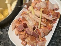 -一席地·本地鸡窝·杭帮鸡火锅(西溪印象城店)