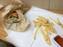 -麦当劳(武昌火车站店)