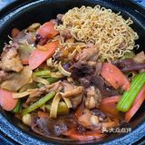 慕名而来，馋了很久的鸡公煲