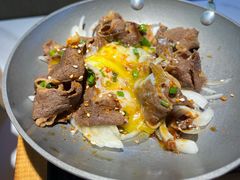 温泉蛋拌烤牛肉-花漫里亲民日式餐厅(万象城店)