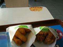 -华莱士·全鸡汉堡(光华路店)