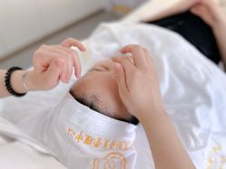 -康美贞·痘肌养护管理中心