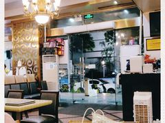 -香港新发烧腊茶餐厅(万象店)