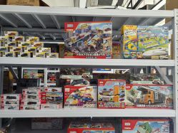 -玩动奇季品牌玩具超市