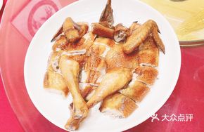 Steamed Intestine and Braised Chicken