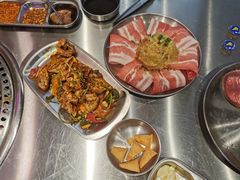 -马路牙子烧烤音乐酒馆(望京店)