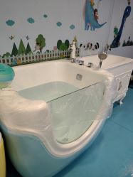 -香港3861婴幼儿游泳馆(东海商务中心店)