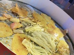 -秦炉烤肉(财富中心店)