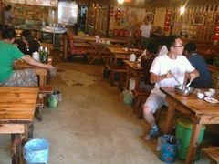 -闯关东东北农家菜(崂山石老人店)