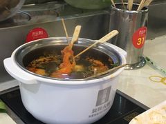 -百品聚旋转火锅(万德庄店)