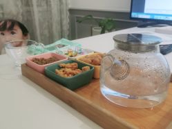 -亲吻宝贝儿童摄影