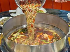 -老船舫·现做活鲜鱼馆(东郊记忆店)