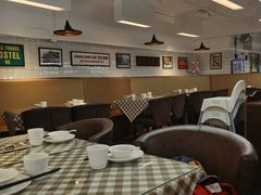 -新大咀港式茶餐厅(宝山万达店)