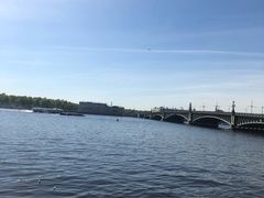 -阿芙乐尔号巡洋舰