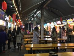 -双桂坊美食街(南大街商业步行街店)