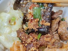 -有红鸡毛店·砂锅菜(抚琴夜市店)