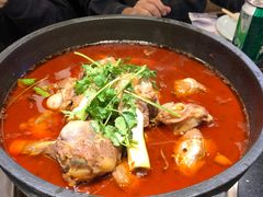 精品砂锅羊棒骨-百味源炭火烤翅 ·夜市大排档(酒仙桥店)