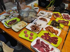 -养牛邓·潮汕牛肉海鲜自助火锅(广州店)