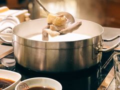 -捞王锅物料理(上海世茂广场店)