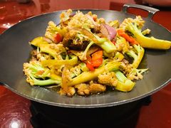 -万小金辣椒炒肉(三经路店)