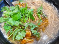 大肠蚵仔面线-大三元台湾鲁肉饭(沙井新桥店)