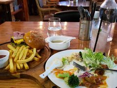 -羽深肉铺 Steak & Wine
