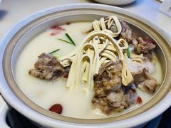 -小骨煲金华砂锅(转塘金街美地店)