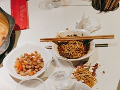 -佰人王串串香火锅(洋珠巷店)