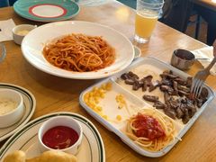 -菲滋意式餐厅(金华银泰城店)