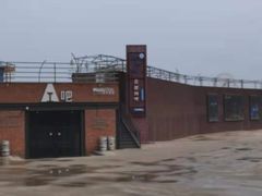 -北戴河碧螺塔海上酒吧公园