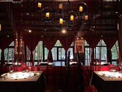 -弦月窗LUNETTE BY AMANDA(复兴路店)