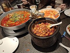 -万重锦·人文川菜馆(骡马市店)