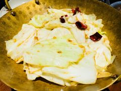 手撕包菜-渔见·精品川菜·老坛酸菜鱼(大朗店)