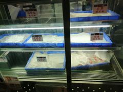 面包甜点陈列柜-澳门长洲糯米糍(柯打苏沙街店)