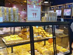 面包甜点陈列柜-迪莉娅(欧亚卖场店)