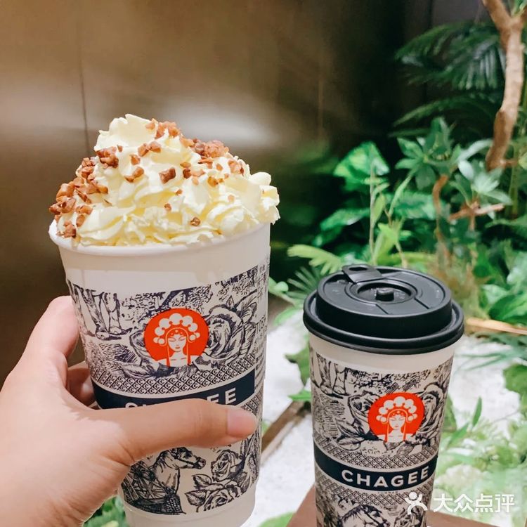 味道颜值双双在线的霸王茶姬在海口开旗舰店啦‼️