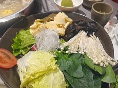 -阿源鱼捞斑鱼火锅·海鲜粥(山景尚宅店)