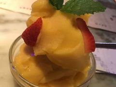 -绿茶餐厅(光谷世界城步行街店)