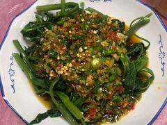 剁椒藤菜-洪霞餐馆