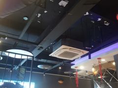 -老街烧烤大排档·地道湖北菜·龙虾馆(汉口火车站店)