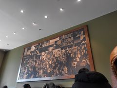 -星巴克(西安曲江银泰店)