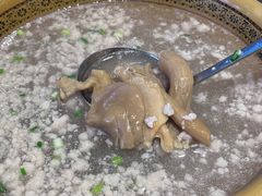 -富正毅三下锅·湘西韵味(天门山索道店)