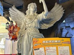 -暴风岛沉浸式体验馆(百联世纪店)