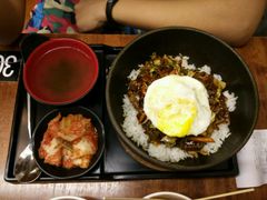 黑椒牛肉石锅拌饭-米屋石锅拌饭(师大店)