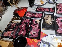 -潮牛宴·鲜牛肉自助火锅烤肉(龙岩新罗万达店)