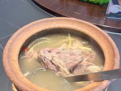 -绿杨春·淮扬宴(庐山路店)