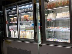 面包甜点陈列柜-一鸣真鲜奶吧(双菱路店)