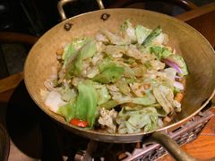 干锅手撕包菜-楼兰新疆主题餐厅(苏州中心店)
